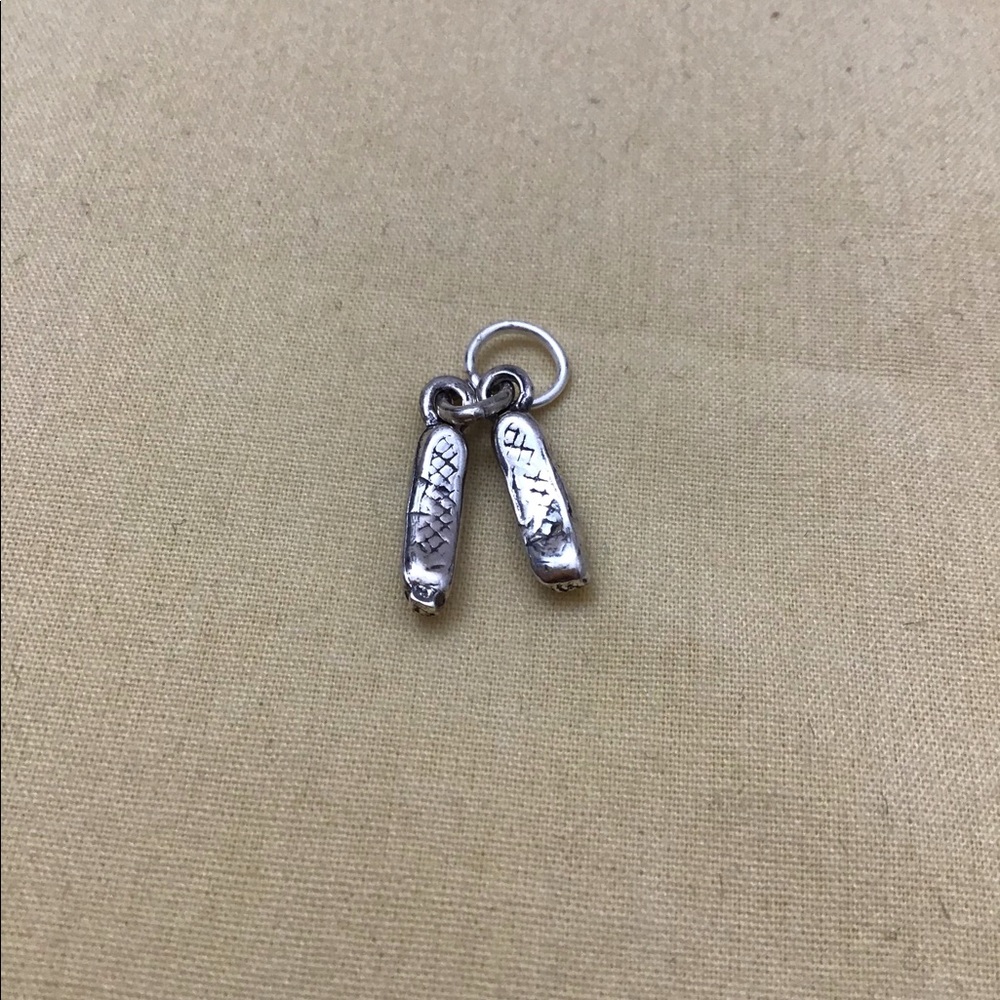 Charm - Picture 2 of 4